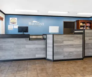 Photo 3 - Baymont by Wyndham Bozeman