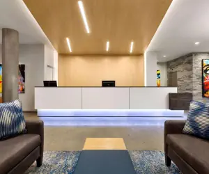 Photo 4 - Wingate by Wyndham Bronx Haven Park