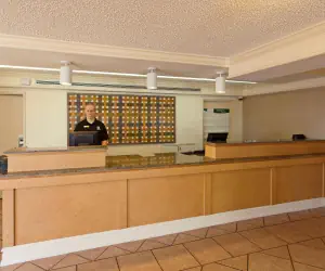 Photo 2 - La Quinta Inn by Wyndham Costa Mesa Orange County