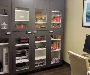 Photo 4 - Sonesta Simply Suites Hampton