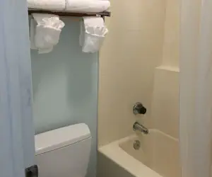 Photo 5 - Oceanview Motel - Huntington Beach