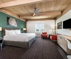 Photo 5 - Harbor House at Pier 21