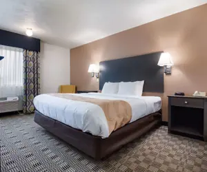 Photo 4 - Quality Inn & Suites