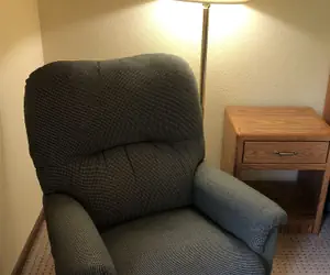 Photo 5 - Days Inn by Wyndham Iron Mountain