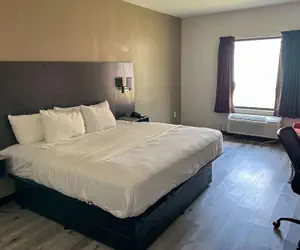 Photo 4 - Quality Inn