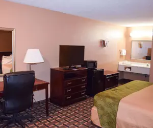 Photo 2 - RICHBURG INN