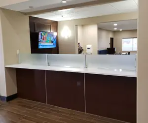 Photo 2 - Comfort Suites Sioux Falls