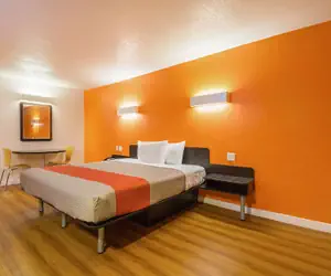 Photo 3 - Motel 6 Garland, TX - Northeast Dallas