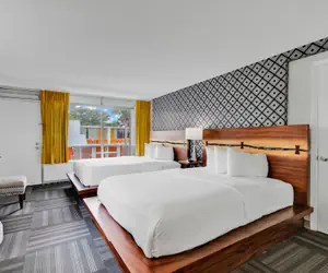 Photo 2 - Holiday Shores