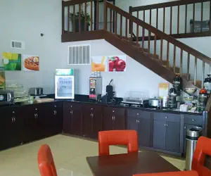 Photo 2 - Quality Inn & Suites Stuttgart North