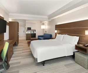 Photo 5 - Holiday Inn Express & Suites Byron, an IHG Hotel