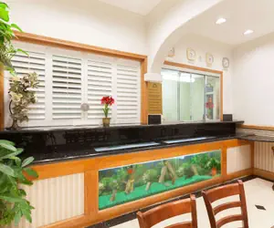 Photo 2 - Days Inn by Wyndham Alhambra CA