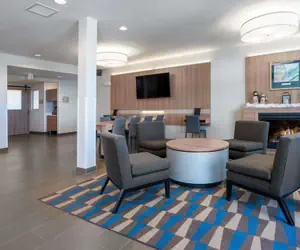 Photo 2 - Microtel Inn & Suites By Wyndham Moorhead Fargo Area