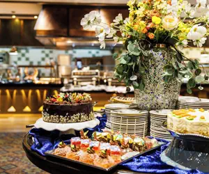 Photo 2 - Little America Hotel