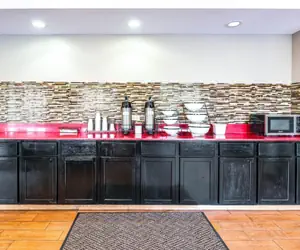 Photo 5 - Red Roof Inn Palatine