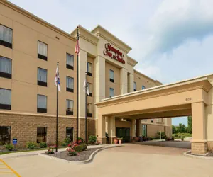 Photo 2 - Hampton Inn & Suites Peoria at Grand Prairie, IL