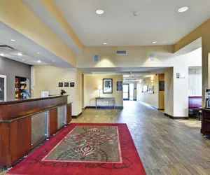 Photo 4 - Hampton Inn & Suites Peoria at Grand Prairie, IL