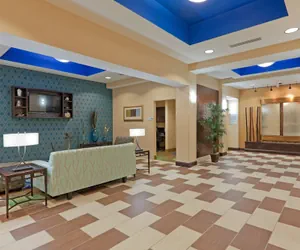 Photo 4 - Holiday Inn Express Columbia by IHG
