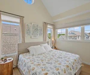 Photo 4 - Bow-wow on The River #5