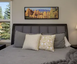 Photo 5 - Trademark Condo Short Walk to Shuttle by RedAwning