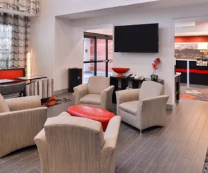 Photo 5 - Hampton Inn & Suites DuPont