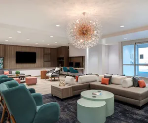 Photo 4 - Homewood Suites by Hilton Santa Clarita