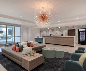 Photo 2 - Homewood Suites by Hilton Santa Clarita