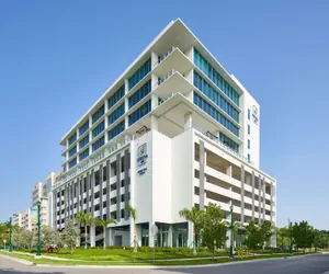 Photo 2 - SERENA Hotel Aventura Miami, Tapestry Collection by Hilton