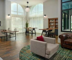 Photo 3 - The Hamilton Alpharetta, Curio Collection by Hilton