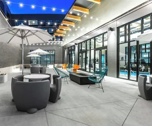 Photo 2 - Aloft Columbus Easton