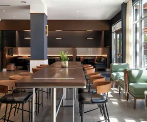 Photo 5 - Courtyard by Marriott Fresno Clovis