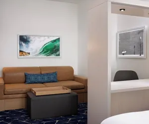 Photo 5 - SpringHill Suites by Marriott Oceanside Beach