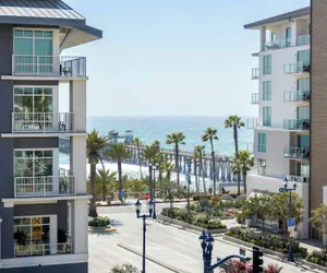 Photo 2 - SpringHill Suites by Marriott Oceanside Beach