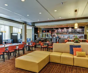 Photo 3 - Courtyard by Marriott Bridgeport Clarksburg