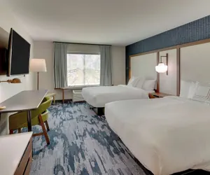 Photo 3 - Fairfield Inn & Suites Meridian