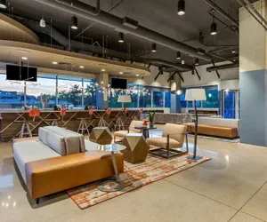 Photo 3 - Vīb Hotel by Best Western Phoenix - Tempe