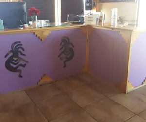 Photo 3 - Lake Powell Canyon Inn