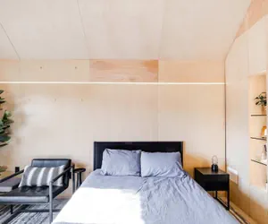 Photo 5 - Bunkies- The Hold