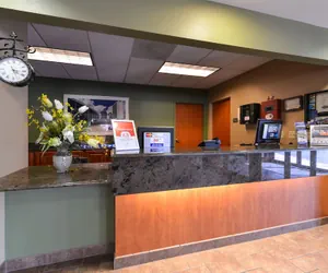 Photo 5 - Country Hearth Inn & Suites Edwardsville St. Louis