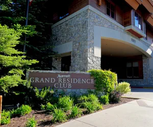 Photo 2 - Heavenly Village Condos - Grand Residence