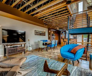 Photo 2 - Old Town Loft Oasis With Amazing Rooftop Deck!