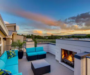 Photo 2 - Old Town Swank - Brand New to Brewery District!