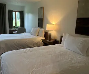 Photo 2 - Lakeview Hills Country Club & Resort