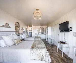 Photo 5 - Bandon Marina Inn