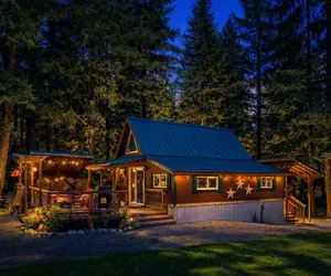 Photo 2 - Camp David 1 Bedroom Home by NW Comfy Cabins