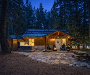 Photo 2 - Painted Pony Cabin 2 Bedroom Home by NW Comfy Cabins by RedAwning