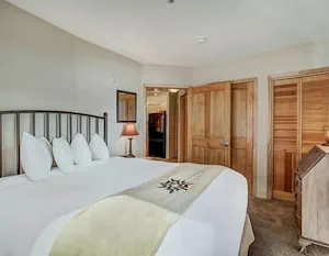 Photo 4 - Silver Mill 8167-1br-walk To Slopes! Kids Ski Free! 1 Bedroom Condo by RedAwning