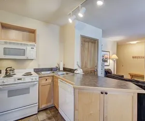 Photo 5 - Silver Mill 8184-1br-walk To Slopes! Kids Ski Free! 1 Bedroom Condo by RedAwning