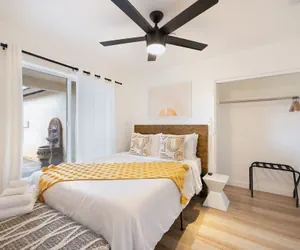 Photo 4 - Alana House - Pool, Hot Tub, Bbq, Fire Pit + Walk To Hikes! 4 Bedroom Home by RedAwning