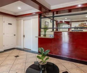 Photo 4 - Relax Inn and Suites